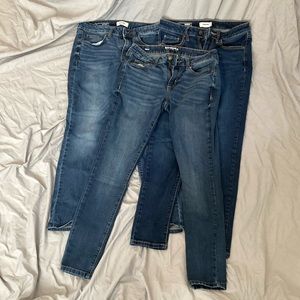Lot of Sonoma dark wash skinny jeans, size 4